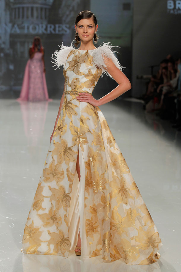 ilovebrides.pt Ana Torres 2018 Barcelona Bridal Fashion Week 2017